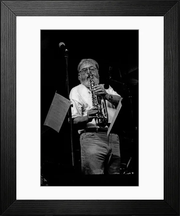 Framed Print : Bud Shank, Brecon Jazz Festival, Brecon, Powys, Wales, Aug 2000. Artist: Brian O Connor Framed Print : Bud Shank, Brecon Jazz Festival, Brecon, Powys, Wales, Aug 2000. Artist: Brian O Connor