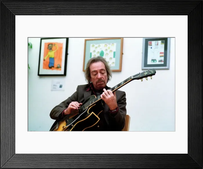 Framed Print : Terry Smith, Opera Cafe, Croydon, Surrey, Feb 2004. Artist: Brian O Connor Framed Print : Terry Smith, Opera Cafe, Croydon, Surrey, Feb 2004. Artist: Brian O Connor