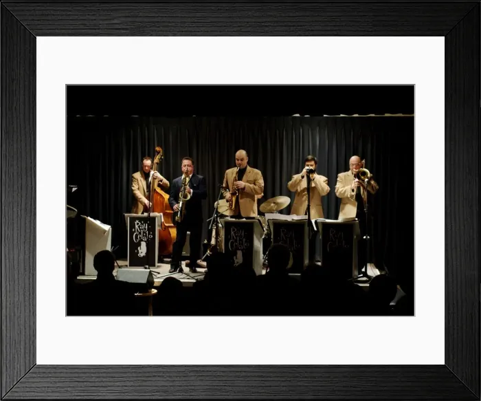 Framed Print : Ray Gelato, Oli Hayhurst, Andy Rogers and Olly Wilby, Watermill Jazz Club, Dorking Framed Print : Ray Gelato, Oli Hayhurst, Andy Rogers and Olly Wilby, Watermill Jazz Club, Dorking