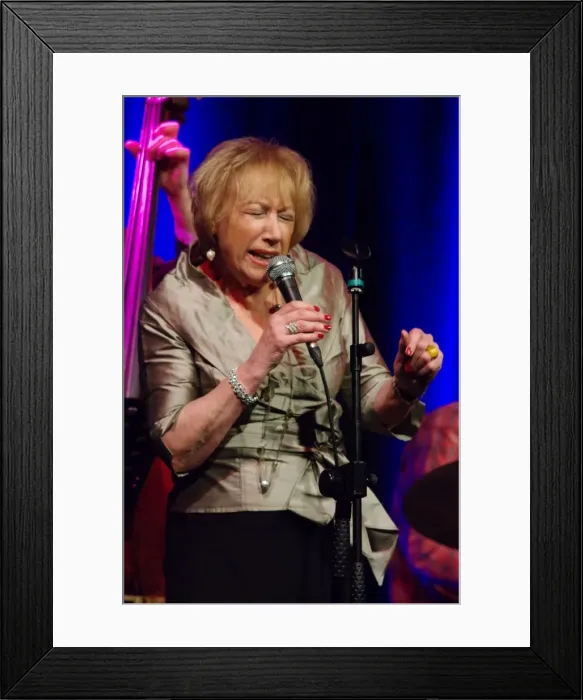 Framed Print : Norma Winstone, Ropetackle Arts Centre, Shoreham, West Sussex, Jan 2016. Artist: Brian O Connor Framed Print : Norma Winstone, Ropetackle Arts Centre, Shoreham, West Sussex, Jan 2016. Artist: Brian O Connor
