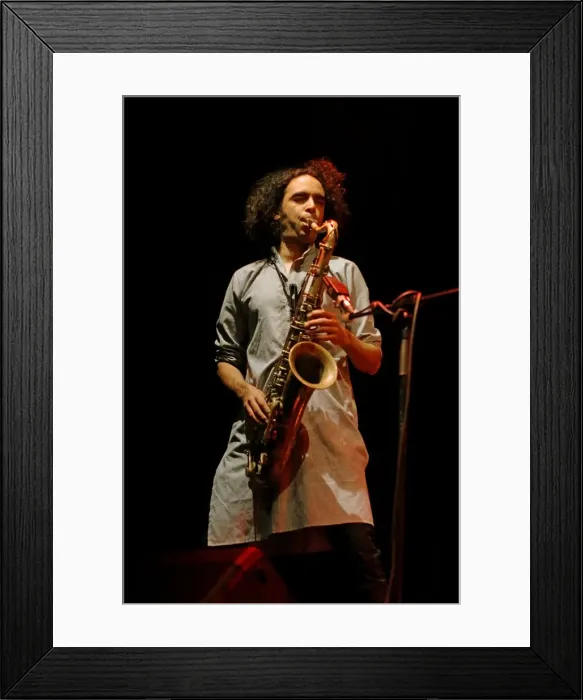 Framed Print : Idris Rahman, Ropetackle Arts Centre, Shoreham, West Sussex, Jan 2016. Artist: Brian O Connor Framed Print : Idris Rahman, Ropetackle Arts Centre, Shoreham, West Sussex, Jan 2016. Artist: Brian O Connor