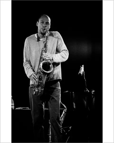 Joshua Redman, Brecon Jazz Festival, Brecon, Wales, August, 2001. Artist: Brian O Connor