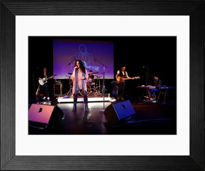 Framed Print : Kevin Jeffries, Innes Sibun, Sari Schorr, Kevin O Rourke and Anders Olinder, Hawth Framed Print : Kevin Jeffries, Innes Sibun, Sari Schorr, Kevin O Rourke and Anders Olinder, Hawth