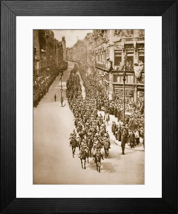 Framed Print : Anzac Day in London, April 25th, 1919
