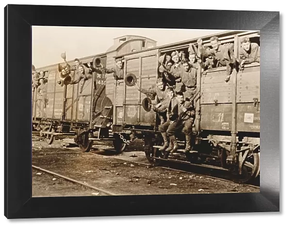 American troops on a train in France, c. 1917