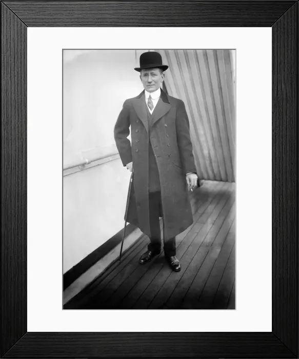 Framed Print : Guglielmo Marconi (1874 - 1934), c. 1915 Framed Print : Guglielmo Marconi (1874 - 1934), c. 1915