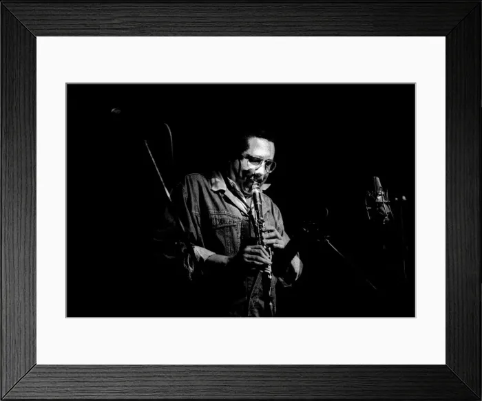 Framed Print : Paquito D Rivera, Ronnie Scotts, Soho, London, May, 1992. Artist: Brian O Connor Framed Print : Paquito D Rivera, Ronnie Scotts, Soho, London, May, 1992. Artist: Brian O Connor