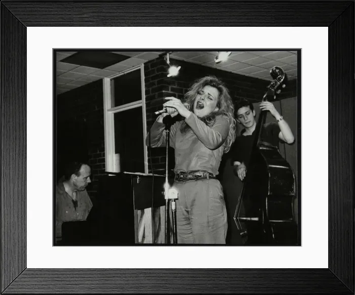 Framed Print : Claire Martin making her first appearance at The Fairway, Welwyn Garden City, Hertfordshire, 1991 Framed Print : Claire Martin making her first appearance at The Fairway, Welwyn Garden City, Hertfordshire, 1991