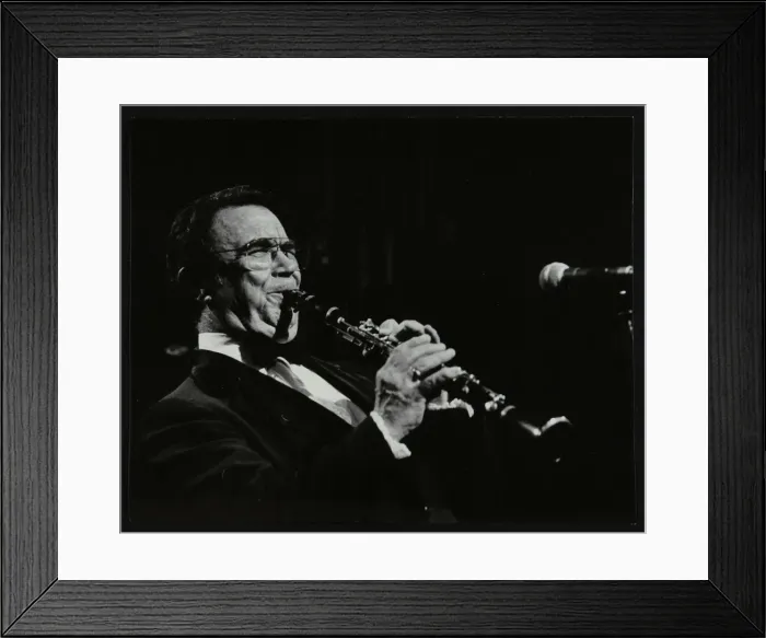 Framed Print : Johnny Mince playing his clarinet, Stevenage, Hertfordshire, 1984. Artist: Denis Williams Framed Print : Johnny Mince playing his clarinet, Stevenage, Hertfordshire, 1984. Artist: Denis Williams