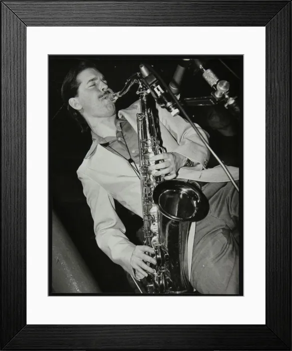 Framed Print : Tenor saxophonist Scott Hamilton playing at Pizza Express, London, 16 February 1979 Framed Print : Tenor saxophonist Scott Hamilton playing at Pizza Express, London, 16 February 1979