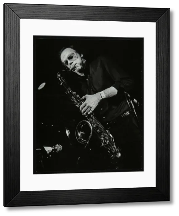 Framed Print : Tommy Whittle playing at the Middlesex and Herts Country Club, Harrow Weald, London, 1981 Framed Print : Tommy Whittle playing at the Middlesex and Herts Country Club, Harrow Weald, London, 1981