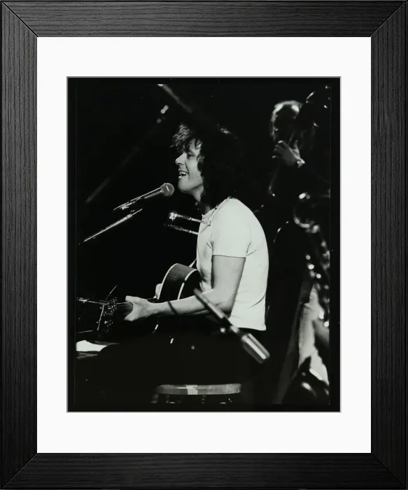 Framed Print : Donovan in concert at the Forum Theatre, Hatfield, Hertfordshire, 10 October 1981 Framed Print : Donovan in concert at the Forum Theatre, Hatfield, Hertfordshire, 10 October 1981