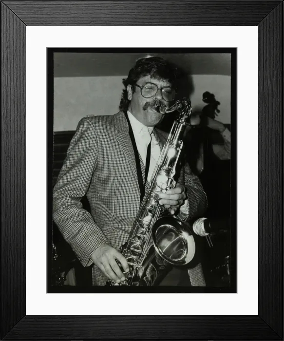 Framed Print : Tenor saxophonist Alan Skidmore playing at The Bell, Codicote, Hertfordshire, 16 November 1986 Framed Print : Tenor saxophonist Alan Skidmore playing at The Bell, Codicote, Hertfordshire, 16 November 1986