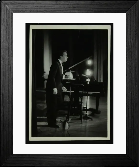 Framed Print : Mel Torme (vocals) in concert at the Bristol Hippodrome, 1950s. Artist: Denis Williams Framed Print : Mel Torme (vocals) in concert at the Bristol Hippodrome, 1950s. Artist: Denis Williams