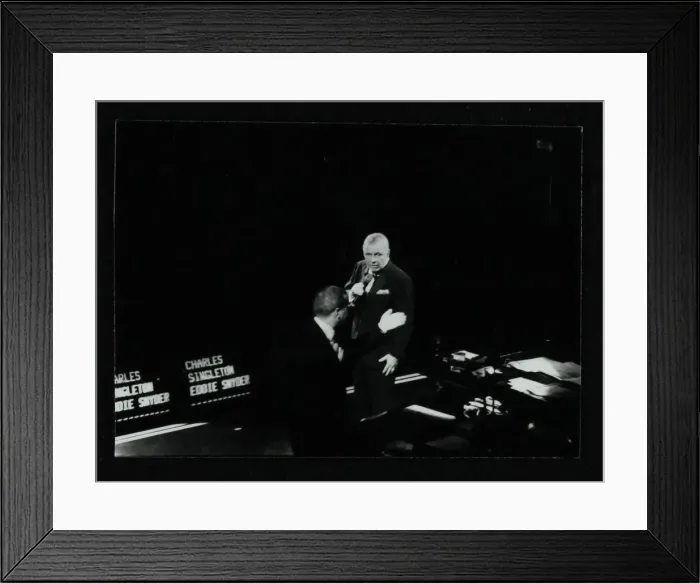 Framed Print : Frank Sinatra and Frank Sinatra Jr in concert at the Royal Albert Hall, London, 28 May 1992 Framed Print : Frank Sinatra and Frank Sinatra Jr in concert at the Royal Albert Hall, London, 28 May 1992