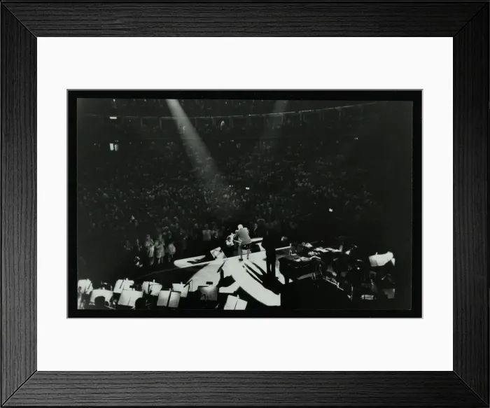 Framed Print : Frank Sinatra and Frank Sinatra Jr in concert at the Royal Albert Hall, London, 28 May 1992 Framed Print : Frank Sinatra and Frank Sinatra Jr in concert at the Royal Albert Hall, London, 28 May 1992