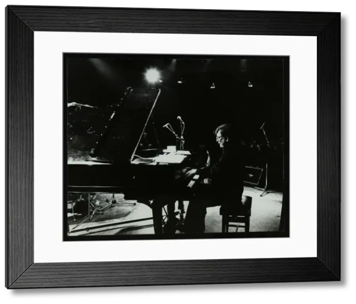 Framed Print : American pianist Dick Wellstood playing at Potters Bar, Hertfordshire, 1986. Artist Framed Print : American pianist Dick Wellstood playing at Potters Bar, Hertfordshire, 1986. Artist