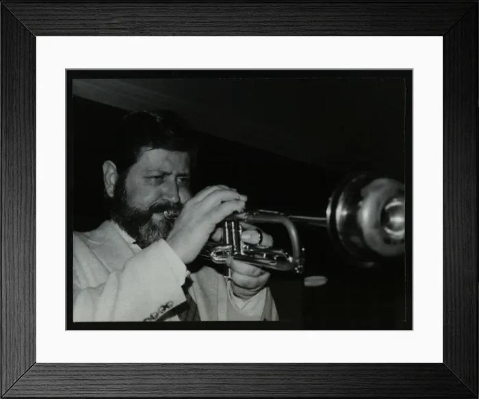 Framed Print : Bobby Shew playing his trumpet at The Bell, Codicote, Hertfordshire, 19 May 1985 Framed Print : Bobby Shew playing his trumpet at The Bell, Codicote, Hertfordshire, 19 May 1985