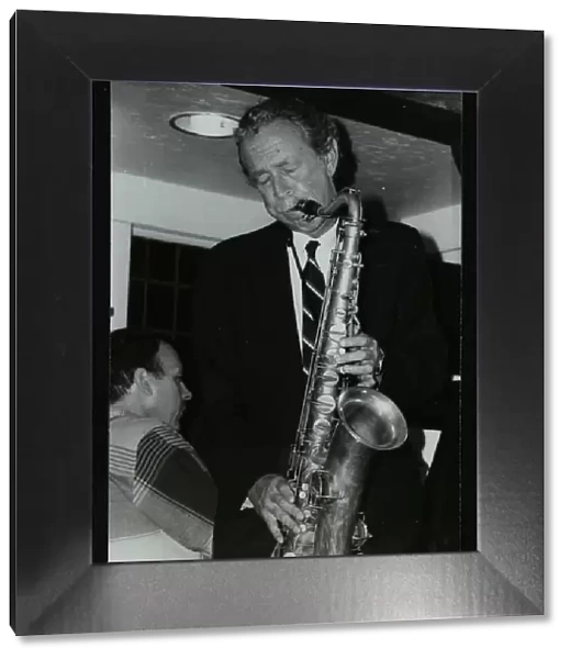 Spike Robinson playing the tenor saxophone at The Bell, Codicote, Hertfordshire, 11 September 1986