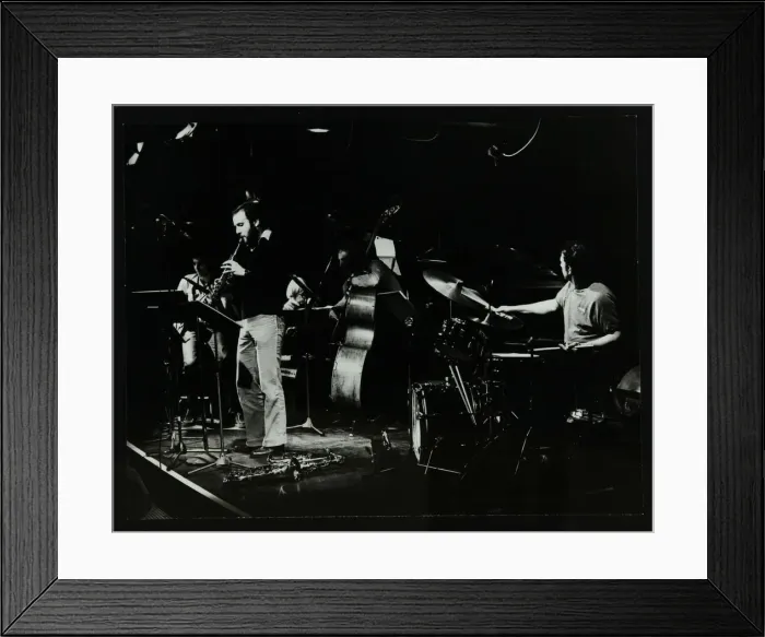 Framed Print : Jazz at The Stables, Wavendon, Buckinghamshire. Artist: Denis Williams Framed Print : Jazz at The Stables, Wavendon, Buckinghamshire. Artist: Denis Williams