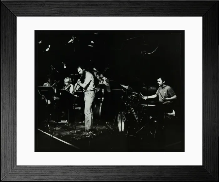 Framed Print : Jazz at The Stables, Wavendon, Buckinghamshire. Artist: Denis Williams Framed Print : Jazz at The Stables, Wavendon, Buckinghamshire. Artist: Denis Williams