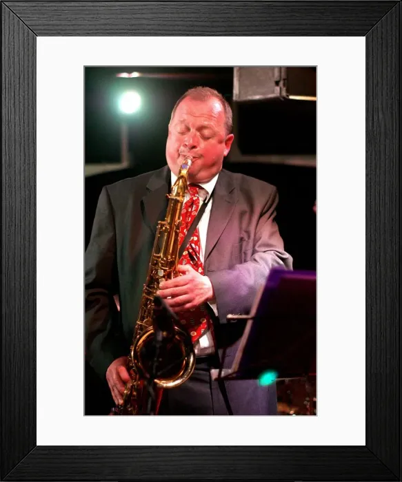 Framed Print : Alan Barnes, British jazz saxophonist, Pizza Express, London. Artist: Brian O Connor Framed Print : Alan Barnes, British jazz saxophonist, Pizza Express, London. Artist: Brian O Connor