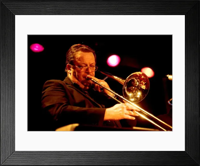 Framed Print : Ian Bateman, The Under Ground, Eastbourne, East Sussex. Artist: Brian O Connor Framed Print : Ian Bateman, The Under Ground, Eastbourne, East Sussex. Artist: Brian O Connor