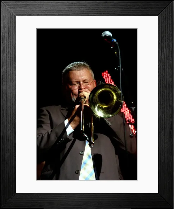 Framed Print : Mark Nightingale, Brecon Jazz Festival, Powys, Wales, 2008. Artist: Brian O Connor Framed Print : Mark Nightingale, Brecon Jazz Festival, Powys, Wales, 2008. Artist: Brian O Connor