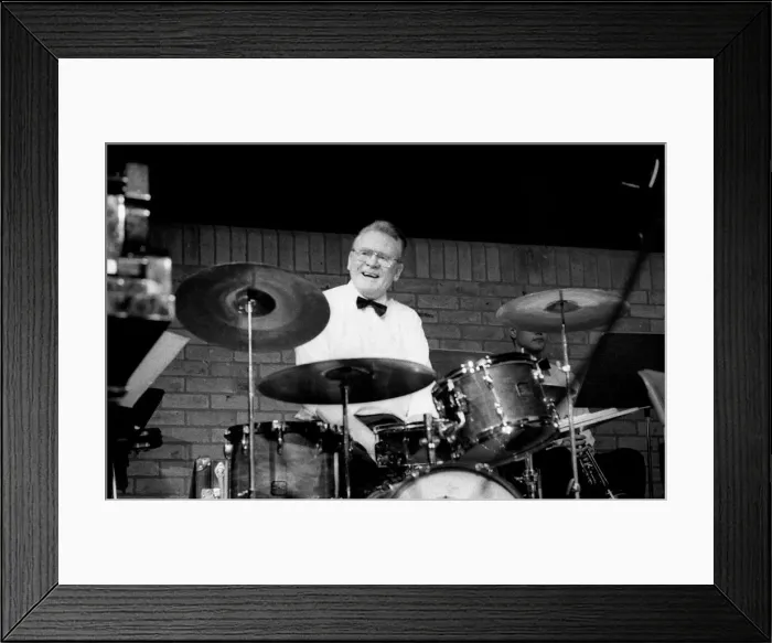 Framed Print : Bobby Orr, St Germains College, Richmond, London, 1998. Artist: Brian O Connor Framed Print : Bobby Orr, St Germains College, Richmond, London, 1998. Artist: Brian O Connor