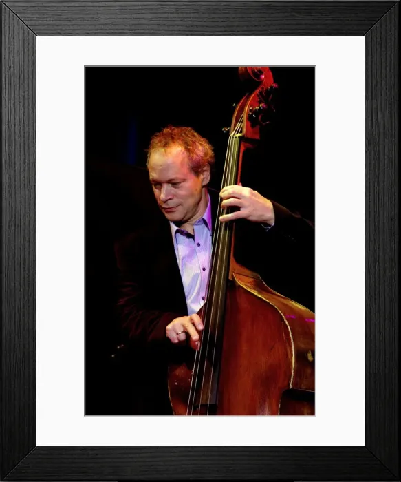 Framed Print : Alec Dankworth, The Under Ground, Eastbourne, East Sussex. Artist: Brian O Connor Framed Print : Alec Dankworth, The Under Ground, Eastbourne, East Sussex. Artist: Brian O Connor