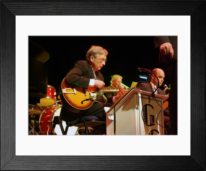 Framed Print : Max Brittain, Hawth Theatre, Crawley, West Sussex, 2010. Artist: Brian O Connor Framed Print : Max Brittain, Hawth Theatre, Crawley, West Sussex, 2010. Artist: Brian O Connor