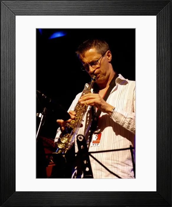 Framed Print : Dave O Higgins, saxophonist, Braithwaite Hall, Croydon, 2007. Artist: Brian O Connor Framed Print : Dave O Higgins, saxophonist, Braithwaite Hall, Croydon, 2007. Artist: Brian O Connor