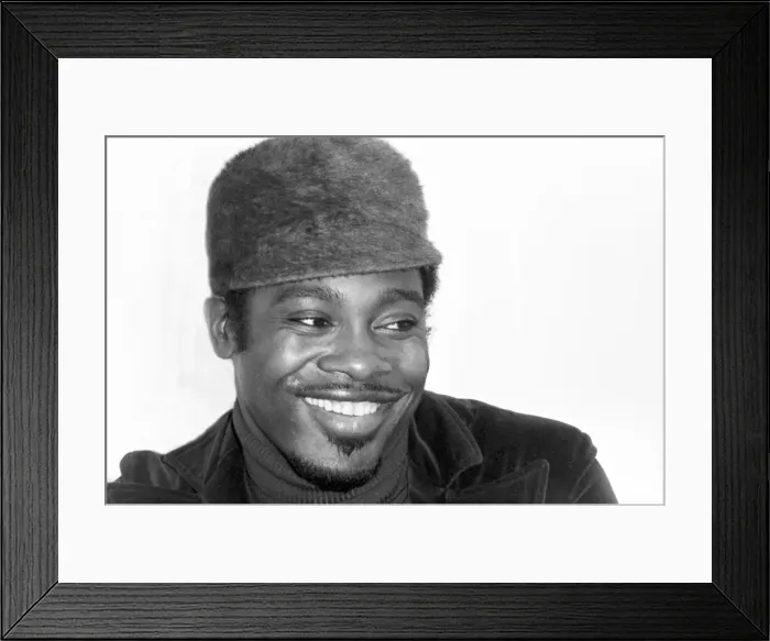 Framed Print : George Benson, London, 1974. Artist: Brian O Connor Framed Print : George Benson, London, 1974. Artist: Brian O Connor