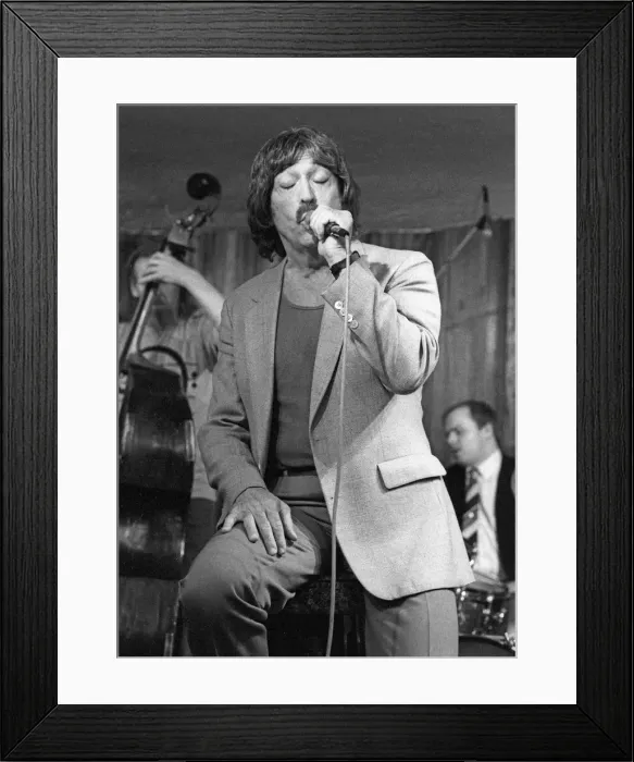 Framed Print : Mark Murphy, American jazz singer, Bass Clef, 1987. Artist: Brian O Connor Framed Print : Mark Murphy, American jazz singer, Bass Clef, 1987. Artist: Brian O Connor