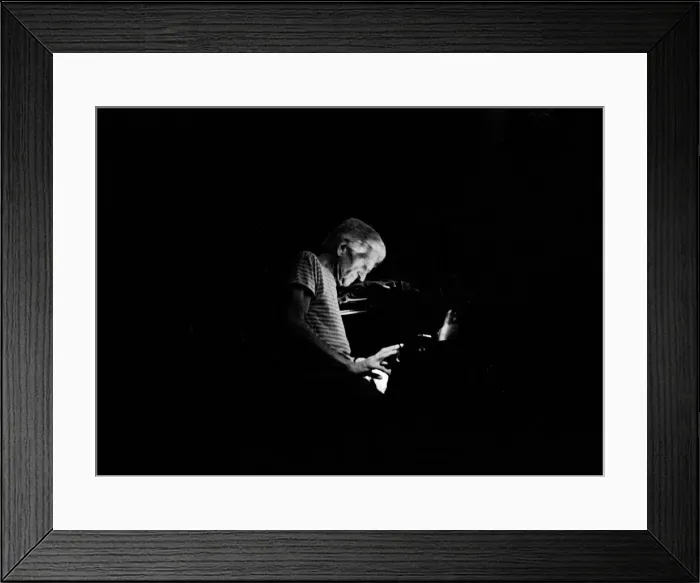 Framed Print : Gill Evans, Ronnie Scotts, Soho, London, 1984. Artist: Brian O Connor Framed Print : Gill Evans, Ronnie Scotts, Soho, London, 1984. Artist: Brian O Connor