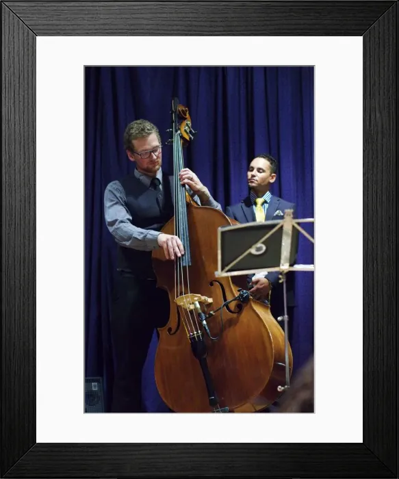 Framed Print : Shane Allessio and Jay Phelps, Watermill Jazz Club, Dorking, Surrey, 2014. Artist: Brian O Connor Framed Print : Shane Allessio and Jay Phelps, Watermill Jazz Club, Dorking, Surrey, 2014. Artist: Brian O Connor