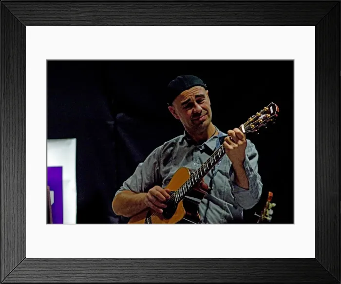 Framed Print : Antonio Forcione, Watermill Jazz Club, Dorking, Surrey, 2014. Artist: Brian O Connor Framed Print : Antonio Forcione, Watermill Jazz Club, Dorking, Surrey, 2014. Artist: Brian O Connor