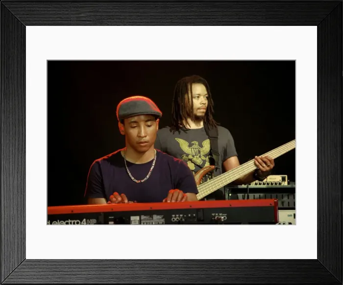 Framed Print : Dian Gasper and L Insula, Love Supreme Jazz Festival, Glynde Place, East Sussex, 2014 Framed Print : Dian Gasper and L Insula, Love Supreme Jazz Festival, Glynde Place, East Sussex, 2014