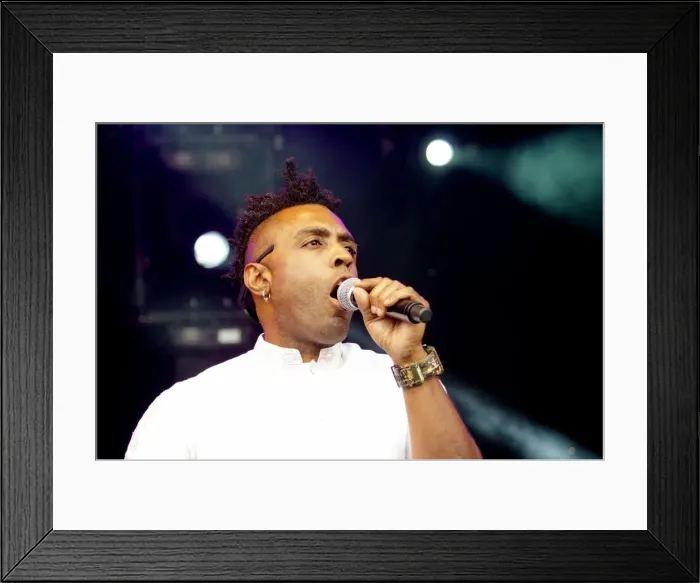 Framed Print : Omar, Love Supreme Jazz Festival, Glynde Place, East Sussex, 2014. Artist: Brian O Connor Framed Print : Omar, Love Supreme Jazz Festival, Glynde Place, East Sussex, 2014. Artist: Brian O Connor
