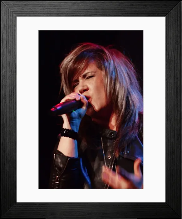 Framed Print : Jane Chloe Pearce, Crawley Blues Club, Hawth, Crawley, East Sussex, 2014. Artist: Brian O Connor Framed Print : Jane Chloe Pearce, Crawley Blues Club, Hawth, Crawley, East Sussex, 2014. Artist: Brian O Connor
