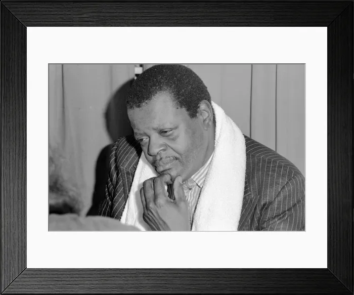 Framed Print : Oscar Peterson, Ronnie Scotts, Soho, London, 1973. Artist: Brian O Connor Framed Print : Oscar Peterson, Ronnie Scotts, Soho, London, 1973. Artist: Brian O Connor