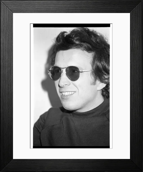 Framed Print : Don McLean, London, 1980. Artist: Brian O Connor Framed Print : Don McLean, London, 1980. Artist: Brian O Connor