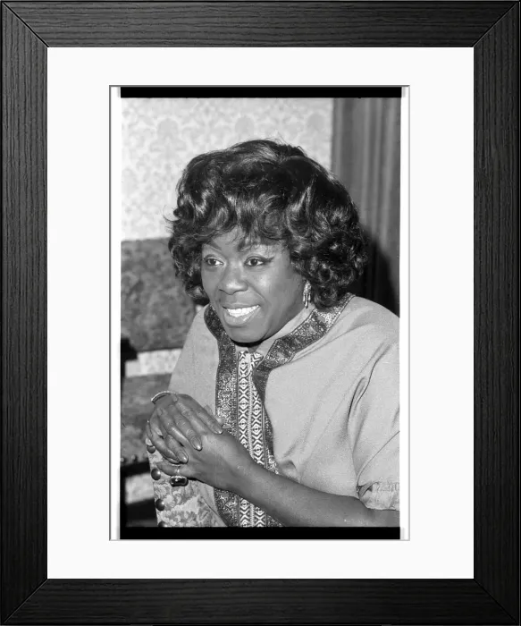 Framed Print : Sarah Vaughan, London, 1973. Artist: Brian O Connor Framed Print : Sarah Vaughan, London, 1973. Artist: Brian O Connor