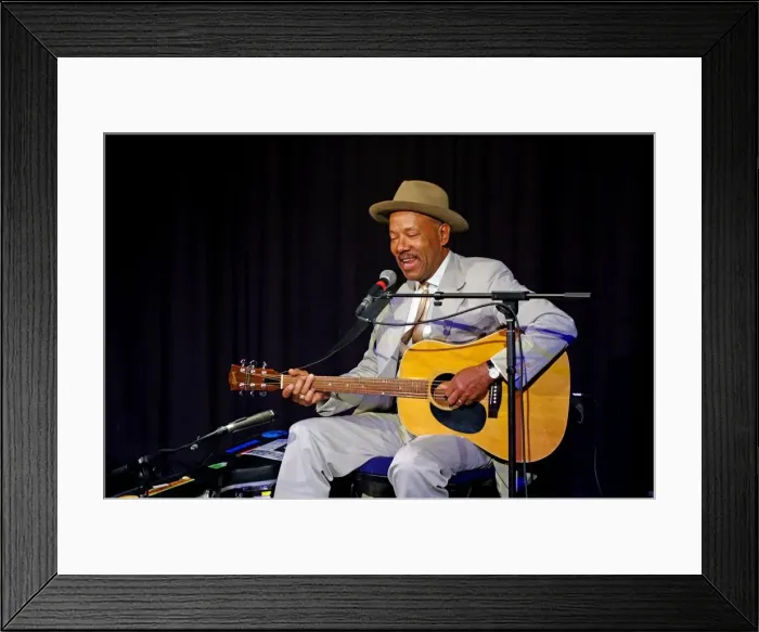 Framed Print : Michael Roach, Crawley Blues Club, Hawth, Crawley, West Sussex, 2015. Artist: Brian O Connor Framed Print : Michael Roach, Crawley Blues Club, Hawth, Crawley, West Sussex, 2015. Artist: Brian O Connor
