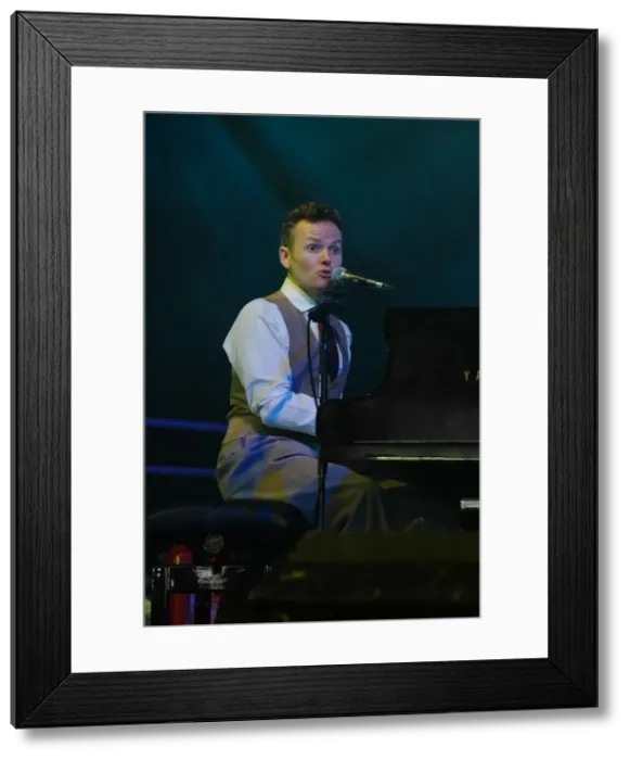 Framed Print : Joe Stilgoe, Love Supreme Jazz Festival, Glynde Place, East Sussex, 2015. Artist: Brian O Connor Framed Print : Joe Stilgoe, Love Supreme Jazz Festival, Glynde Place, East Sussex, 2015. Artist: Brian O Connor
