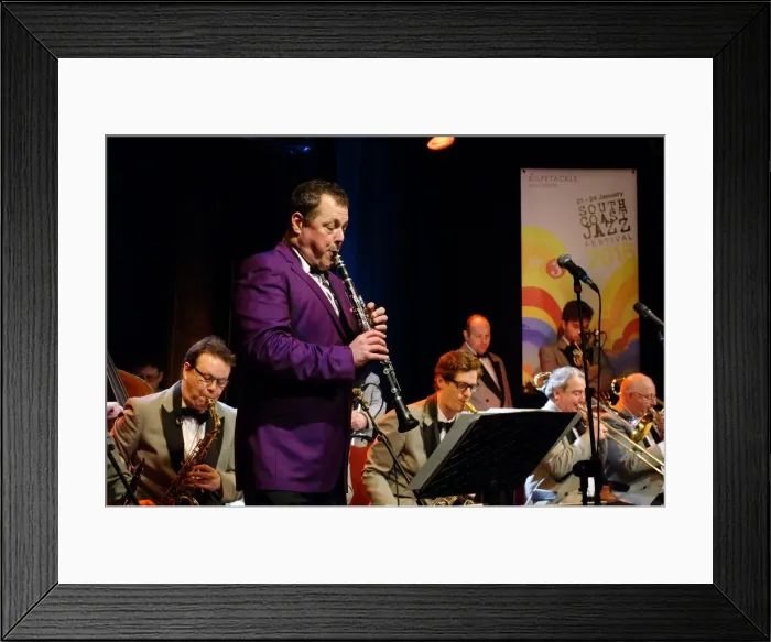 Framed Print : Pete Long, Ropetackle Arts Centre, Shoreham, West Sussex, Jan 2016. Artist: Brian O Connor Framed Print : Pete Long, Ropetackle Arts Centre, Shoreham, West Sussex, Jan 2016. Artist: Brian O Connor