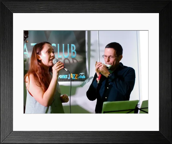 Framed Print : Abi Glasser and Adam Glasser, Seaford Head Golf Club, Seaford, Feb 2016. Artist: Brian O Connor Framed Print : Abi Glasser and Adam Glasser, Seaford Head Golf Club, Seaford, Feb 2016. Artist: Brian O Connor