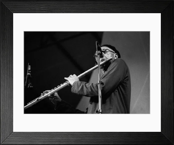 Framed Print : Charles Lloyd, Brecon Jazz Festival, Powys, Wales, August 2000. Artist: Brian O Connor Framed Print : Charles Lloyd, Brecon Jazz Festival, Powys, Wales, August 2000. Artist: Brian O Connor