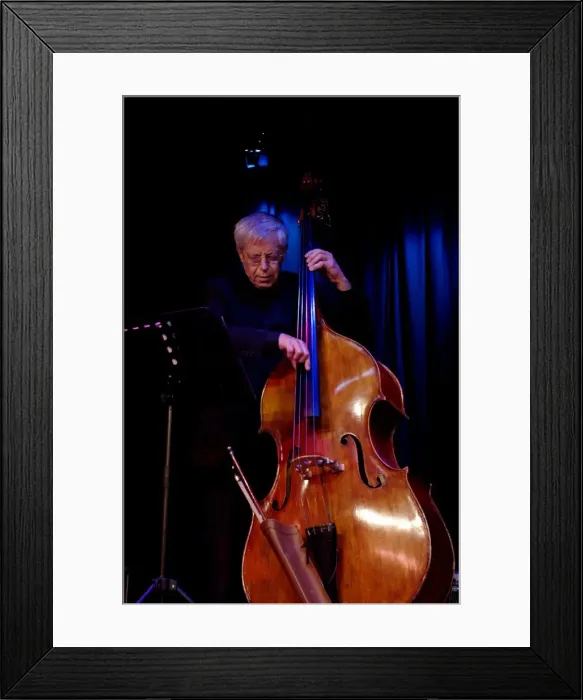 Framed Print : Bill Coleman, The Under Ground, Eastbourne, East Sussex, Dec 2015. Artist: Brian O Connor Framed Print : Bill Coleman, The Under Ground, Eastbourne, East Sussex, Dec 2015. Artist: Brian O Connor