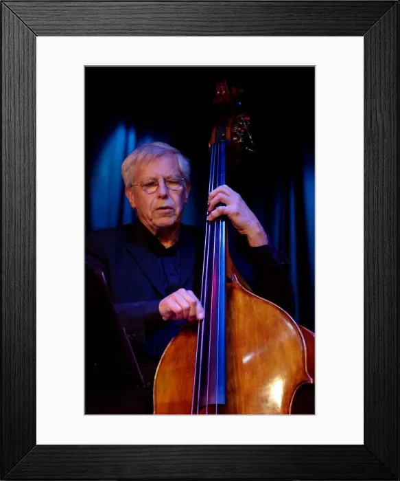 Framed Print : Bill Coleman, The Under Ground, Eastbourne, East Sussex, Dec 2015. Artist: Brian O Connor Framed Print : Bill Coleman, The Under Ground, Eastbourne, East Sussex, Dec 2015. Artist: Brian O Connor